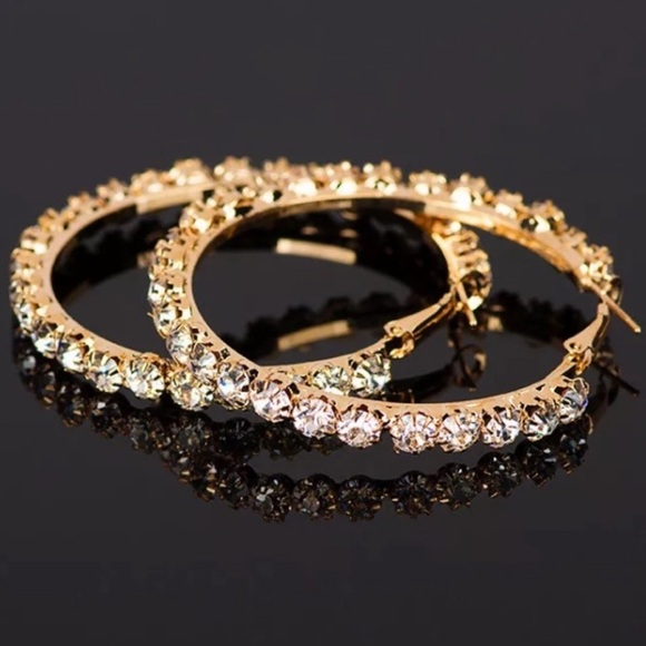 NEW 18K Gold Diamond Round Hoop Earrings - Picture 3 of 5
